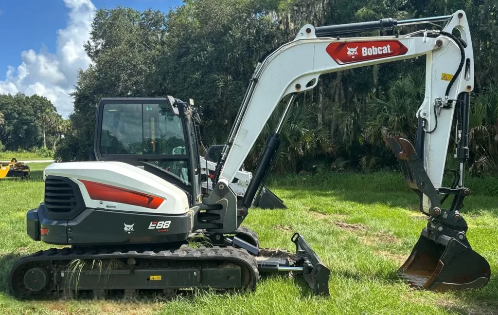 2023 Bobcat E88 - Plains L&B Machinery